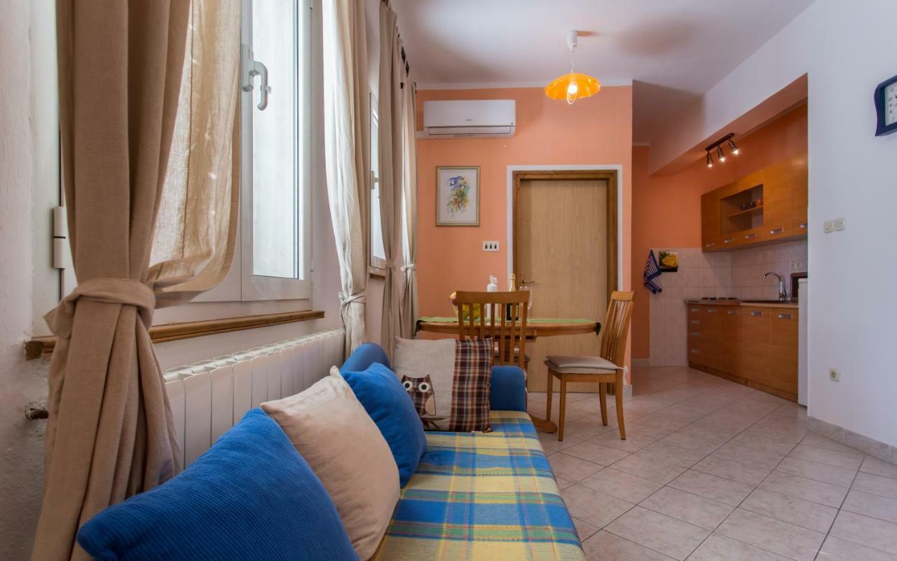 Apartments Luka 2 Baska  Bagian luar foto